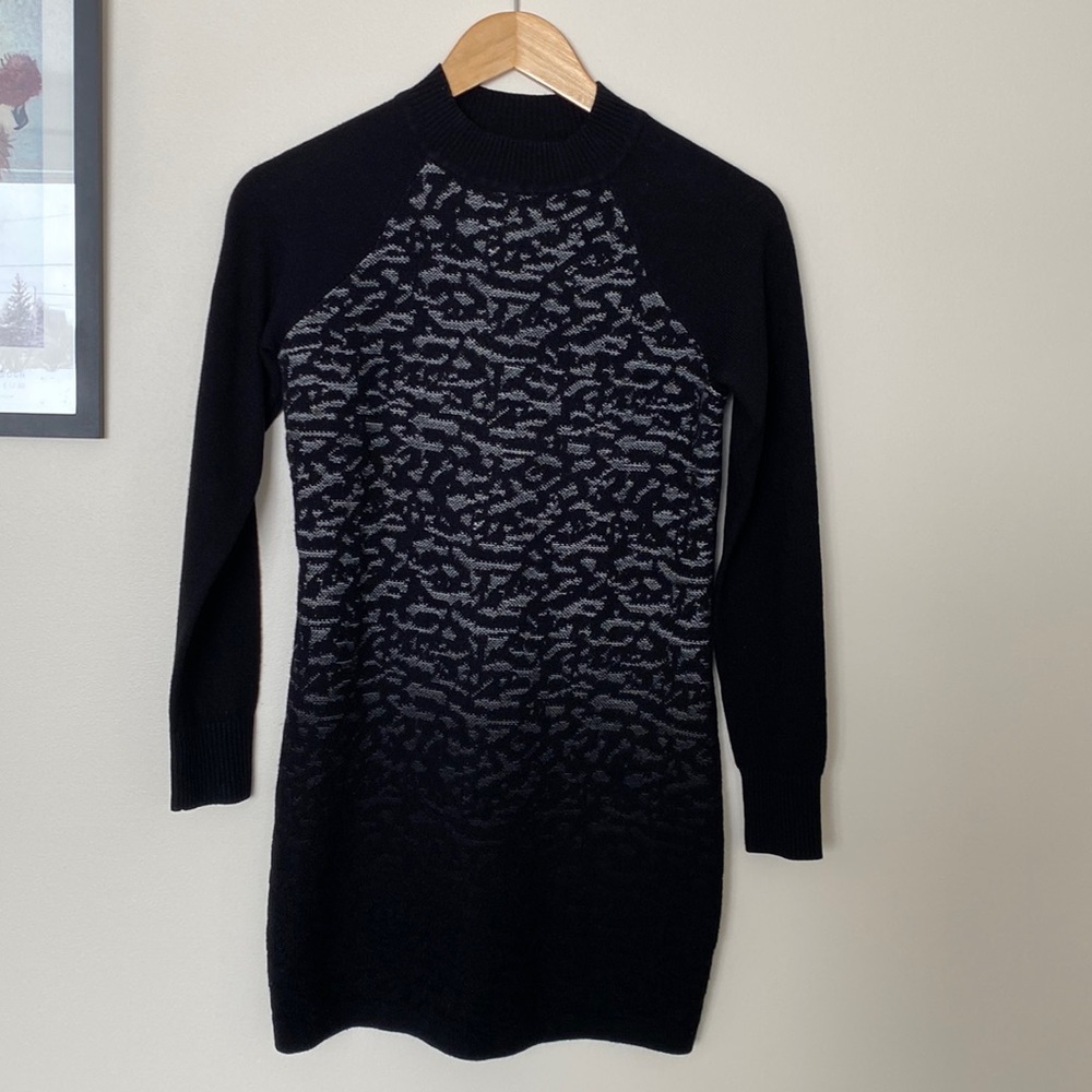 Cleo tunic sweater Sz XS